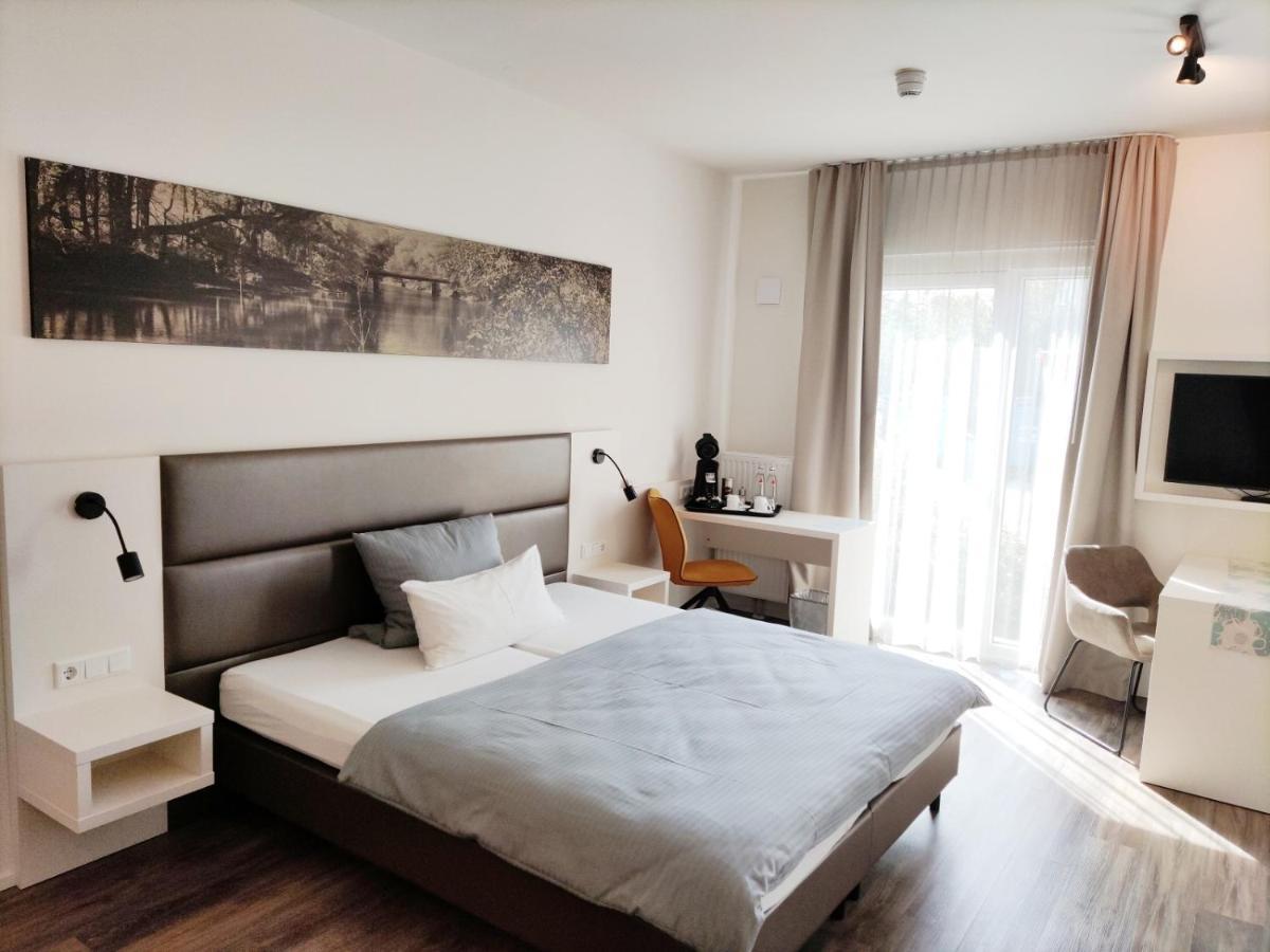 Amper Art Hotel Fuerstenfeldbruck Exterior photo